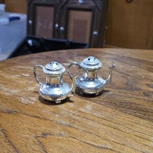 Vintage Silver Teapot Salt and Pepper Shakers